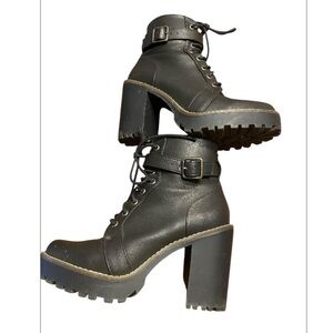 Stylish Black Women's Ankle Boots